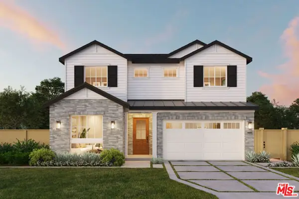 8024 Stewart Avenue, Los Angeles, CA 90045