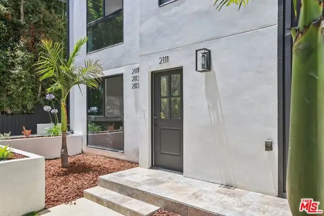 2113 Holly Drive, Los Angeles, CA 90068 - Image #3