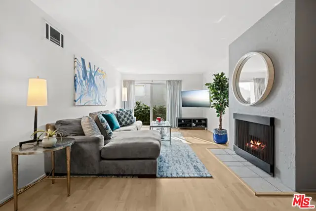 3640 Cardiff Avenue #104, Los Angeles, CA 90034 - #2