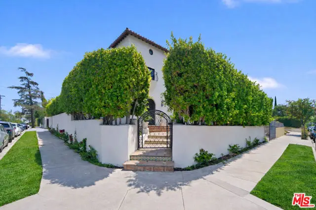 588 N Gower Street, Los Angeles, CA 90004 - Image #2