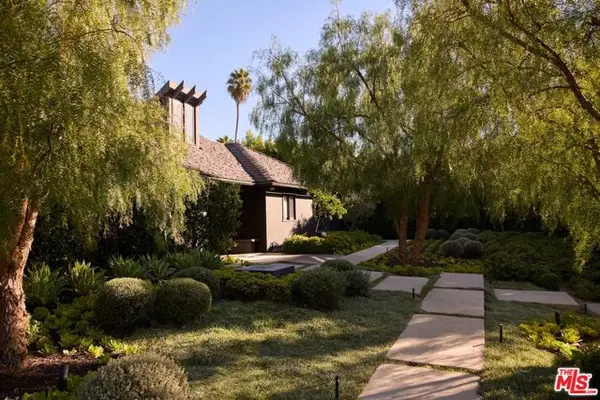 258 S Hudson Avenue, Los Angeles, CA 90004