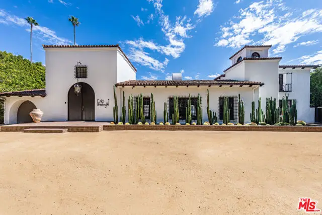 820 N Roxbury Drive, Beverly Hills, CA 90210 - #2