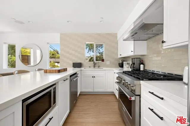 2350 Landa Street, Los Angeles, CA 90039 - Image #3