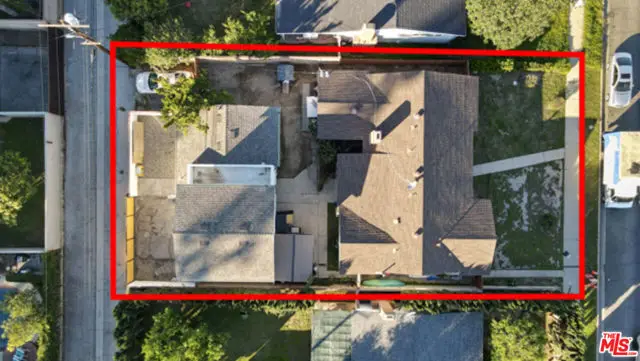 8761 Corbin Avenue, Northridge, CA 91324 - Image #2