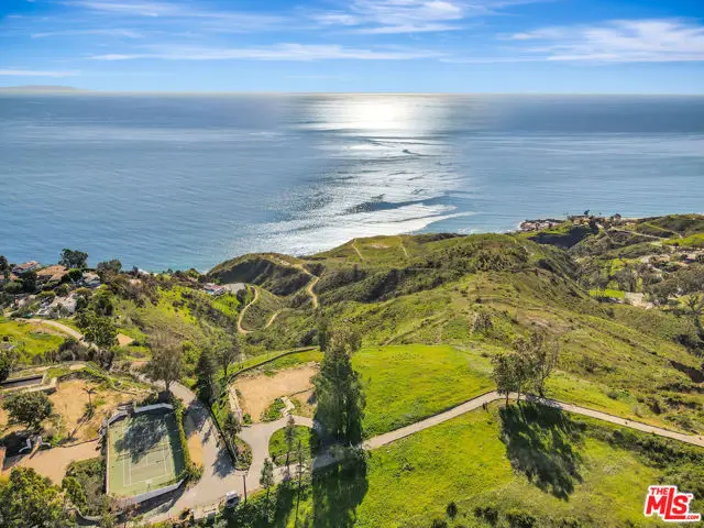 20940 Big Rock Drive, Malibu, CA 90265 - Image #2