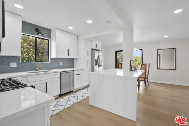 531 Benson Way, Thousand Oaks, CA 91360 - Image #2