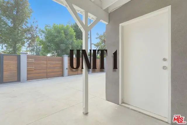 18149 Welby Way, Reseda, CA 91335 - #3