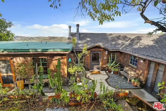 1551 Penny Road, Topanga, CA 90290 - Image #2