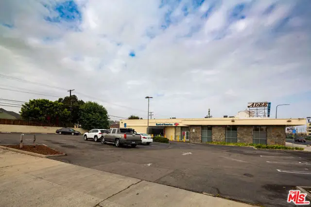 5471 Crenshaw Boulevard, Los Angeles, CA 90043 - #3