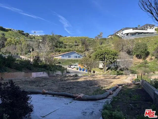 16624 Pequeno Place, Pacific Palisades, CA 90272 - Image #2