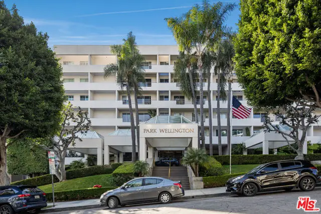1131 Alta Loma Road #412, West Hollywood, CA 90069 - #2