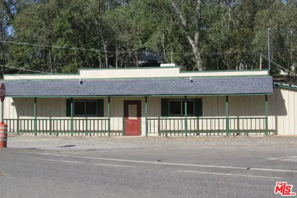 22184 Hwy 299, Bella Vista, CA 96008