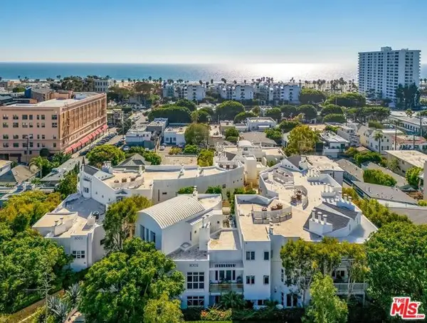 3002 3rd Street #203, Santa Monica, CA 90405