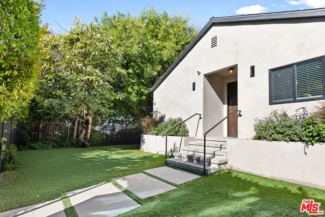 6743 Colgate Avenue, Los Angeles, CA 90048 - Image #2