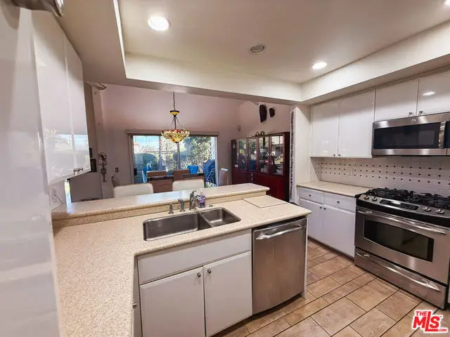 1833 S Araby Drive #11, Palm Springs, CA 92264 - Image #2