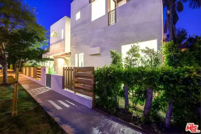 8949 Rosewood Avenue, West Hollywood, CA 90048 - Image #3