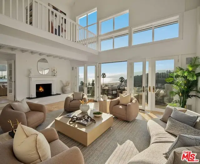 143 Ocean Avenue Ext, Santa Monica, CA 90402 - Image #3