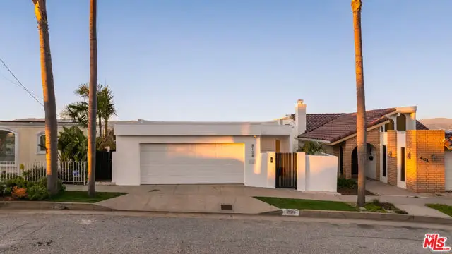 8124 Billowvista Drive, Playa Del Rey, CA 90293 - Image #3