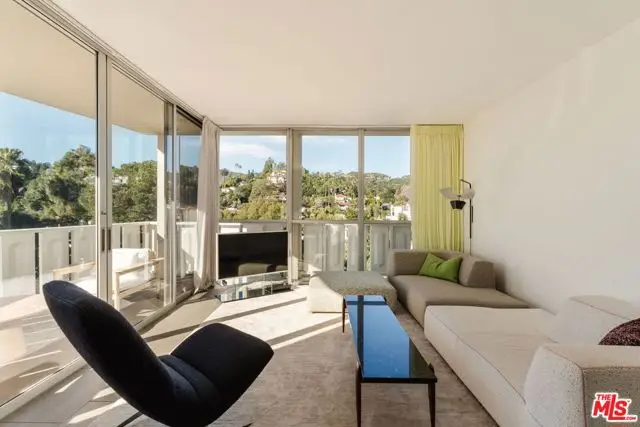4411 Los Feliz Boulevard #702, Los Angeles, CA 90027 - Image #2