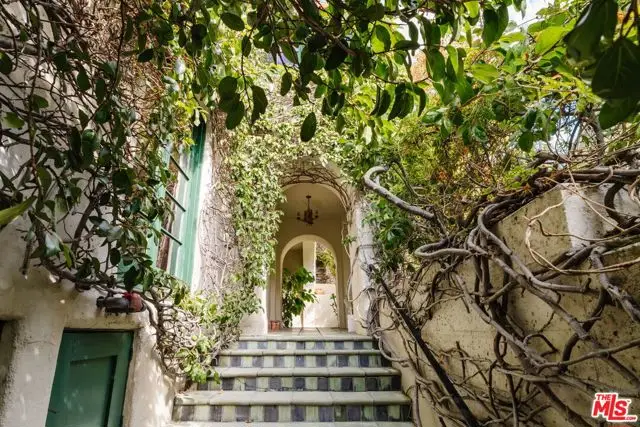 6740 Milner Road, Los Angeles, CA 90068 - Image #3