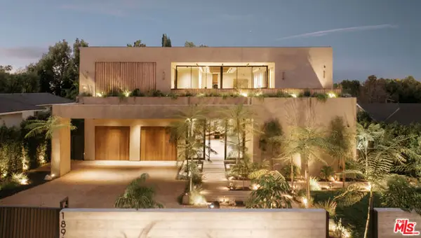 18911 Ringling Street, Tarzana (los Angeles), CA 91356