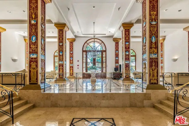 9249 Burton Way #205, Beverly Hills, CA 90210 - #3