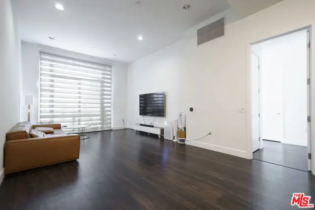 3223 W 6th Street #309, Los Angeles, CA 90020 - Image #3