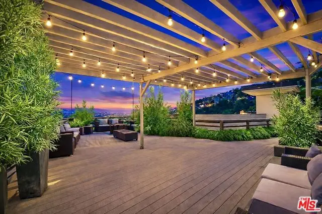 8827 Evanview Drive, Los Angeles, CA 90069 - #2