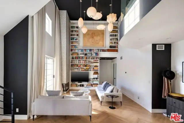 930 N Doheny Drive #301, West Hollywood, CA 90069 - Image #2