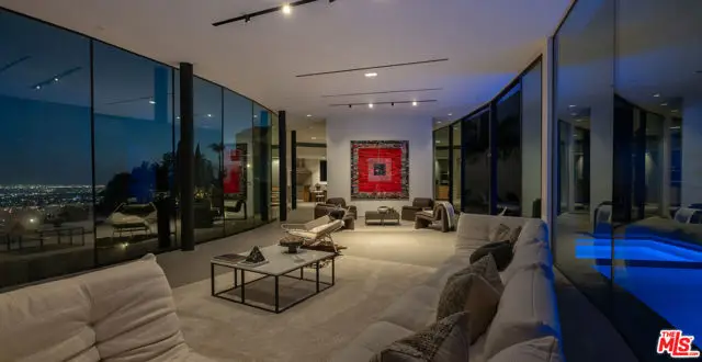 9277 Thrush Way, Los Angeles, CA 90069 - #1