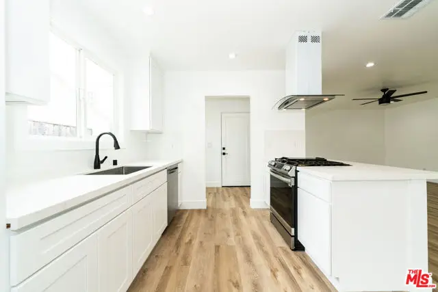 7020 Schroll Street, Lakewood, CA 90713 - Image #3