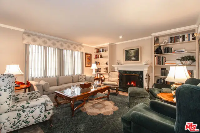 4221 Jubilo Drive, Tarzana, CA 91356 - Image #3