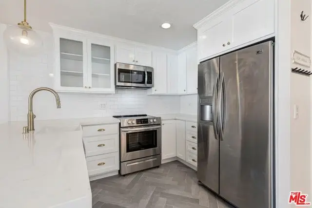 11645 Montana Avenue #223, Los Angeles, CA 90049 - Image #3