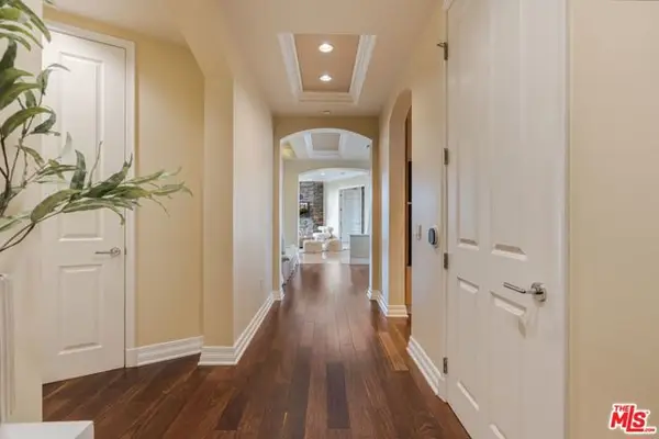 11847 Gorham Avenue #410, Los Angeles, CA 90049