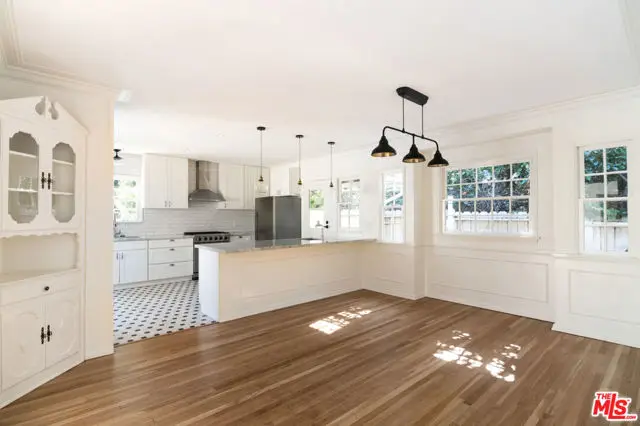 225 23rd Street, Santa Monica, CA 90402 - Image #2