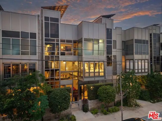 3240 Casitas Avenue, Los Angeles, CA 90039 - Image #1