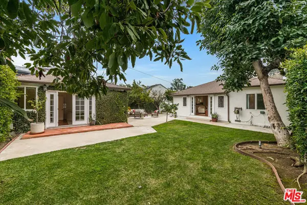 3345 Virginia Avenue, Santa Monica, CA 90404