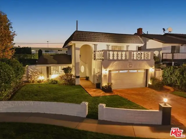 3010 Stoner Avenue, Los Angeles, CA 90066 - Image #1