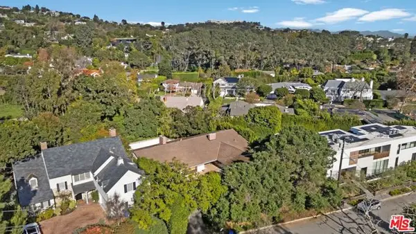 12637 Homewood Way, Los Angeles, CA 90049