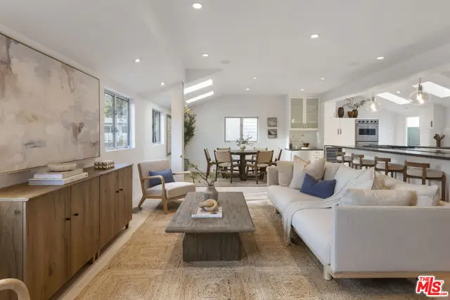 257 Entrada Drive, Santa Monica, CA 90402 - #3