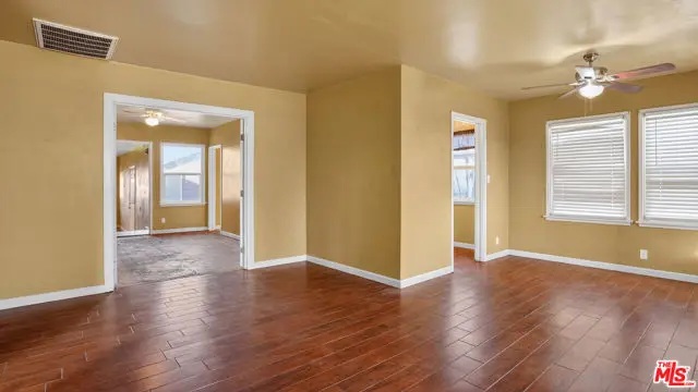 906 2nd Street, Bakersfield, CA 93304 - #3