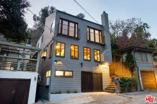 1905 Weepah Way, Los Angeles, CA 90046 - Image #1