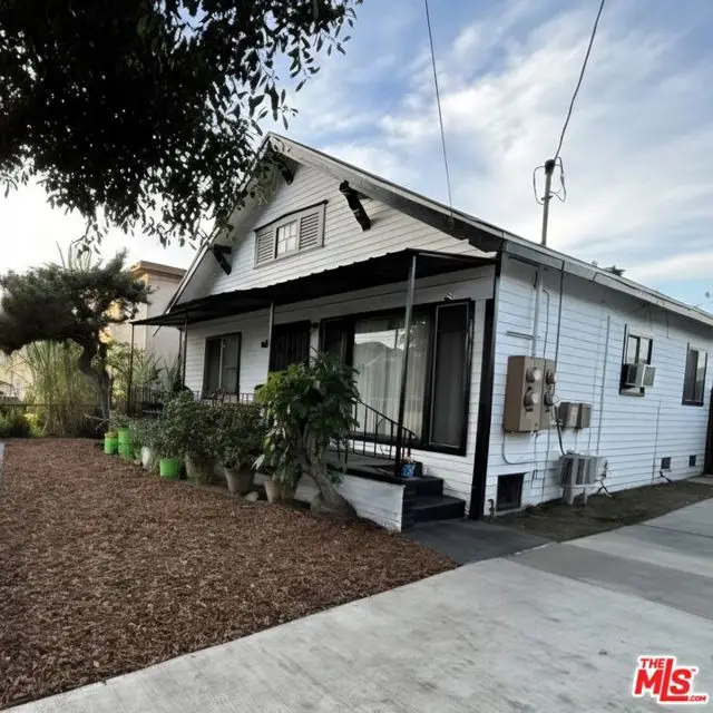 635 W 51st Street, Los Angeles, CA 90037 - Image #1