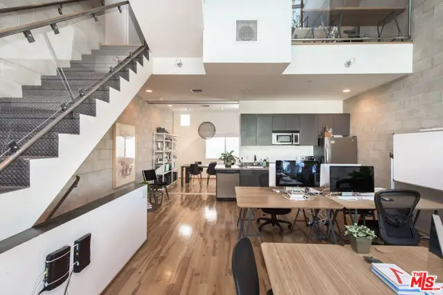 717 N Highland Avenue #9, Los Angeles, CA 90038 - Image #1