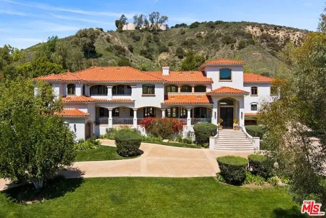 23593 Park South Street, Calabasas, CA 91302 - #1