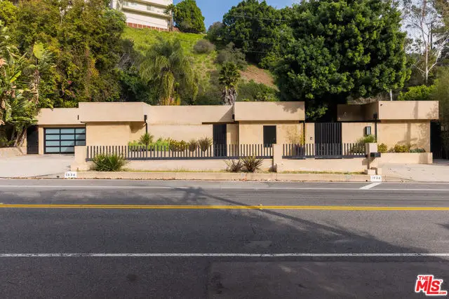 1634 Benedict Canyon Drive, Beverly Hills, CA 90210 - Image #2