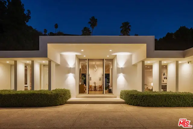 1130 Maytor Place, Beverly Hills, CA 90210 - #3