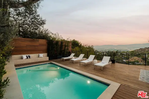 8620 Skyline Drive, Los Angeles, CA 90046