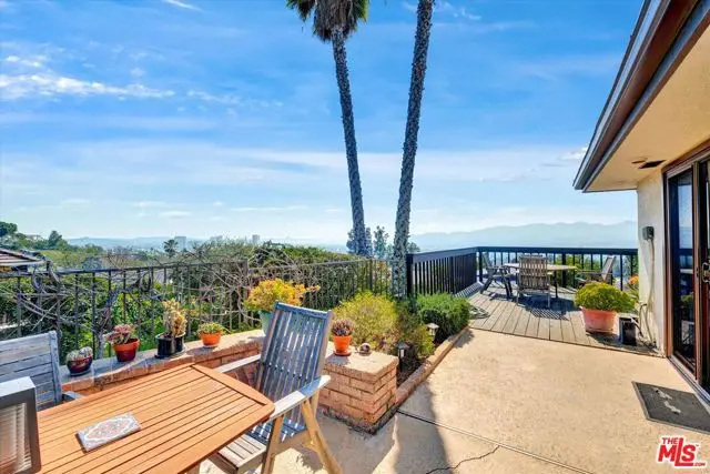 441 Audraine Drive, Glendale, CA 91202 - #2