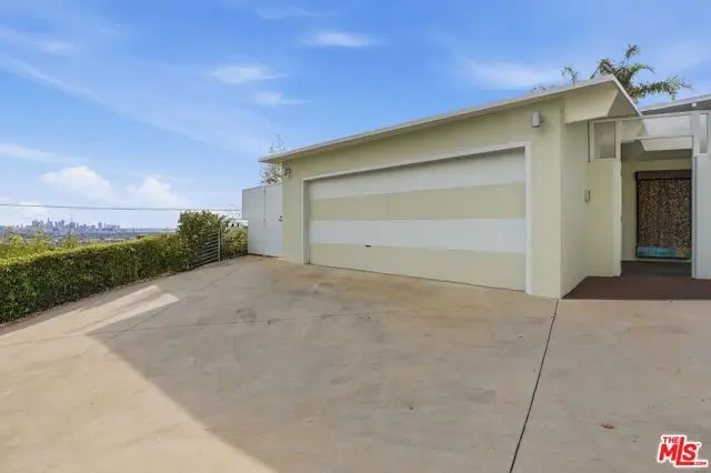 8411 Hollywood Boulevard, Los Angeles, CA 90069 - #3